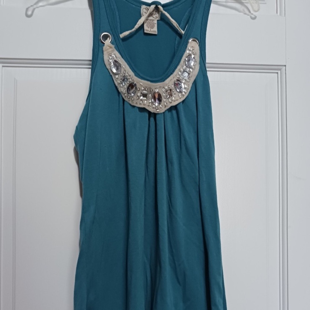 Women's Sleeveless Blouse